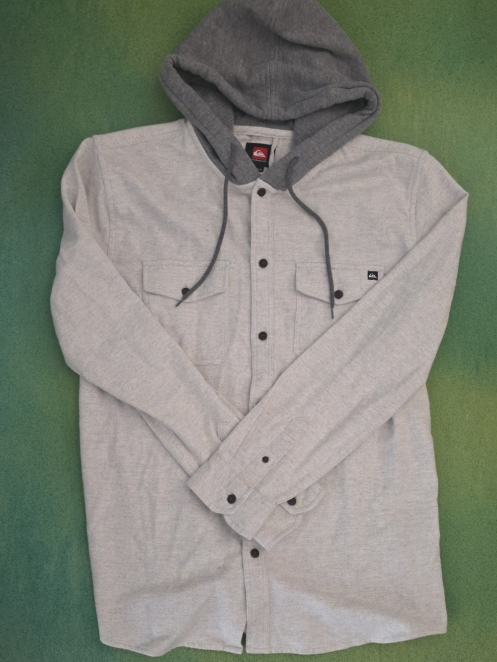 Quiksilver Light Gray Button-Down Shirt with Dark Gray Hood